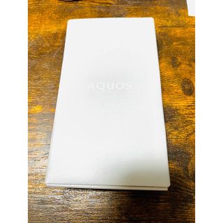 アクオス(AQUOS)のSHARP AQUOS sense6 SH-RM19 64GB シルバー楽天(スマートフォン本体)