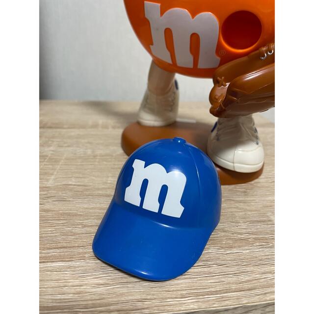 m&m&m's(エムアンドエムアンドエムズ)のM&M'S エムアンドエムズ 野球ディスペンサー  フィギュア エンタメ/ホビーのおもちゃ/ぬいぐるみ(キャラクターグッズ)の商品写真