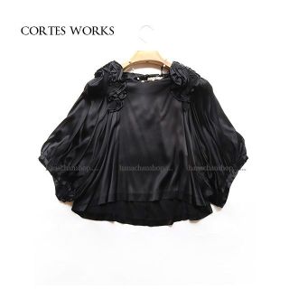 コルテスワークス(CORTES WORKS)の定価16,800円【新品】コルテスワークス★コンシャススリーブドルマンブラウス(シャツ/ブラウス(長袖/七分))