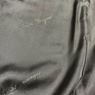 Salvatore Ferragamo - 【高級】パーズアイ 裏フェラガモロゴ
