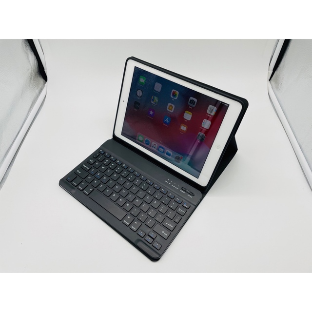 iPad  Air 32GB Office導入＆キーボードケース付きスマホ/家電/カメラ