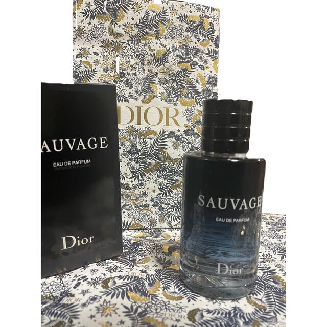 Christian Dior(クリスチャンディオール)のDior ソヴァージュ オードゥ パルファン 100ml コスメ/美容の香水(香水(男性用))の商品写真