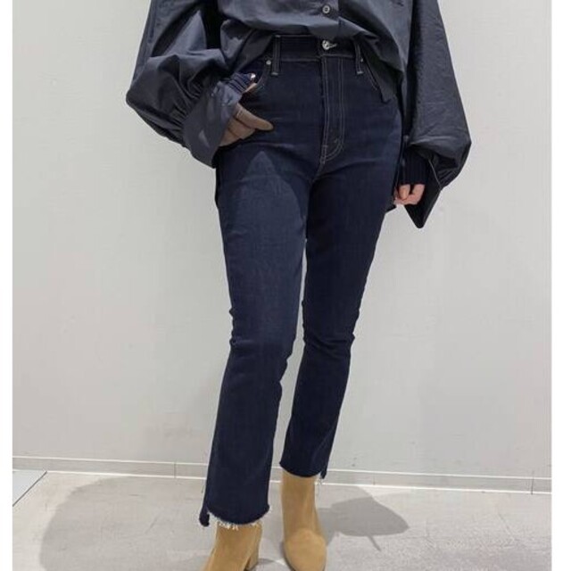 サイズ27 【MOTHER/マザー】INSIDER CROP STEP FRAY サイズ27 【MOTHER/マザー】INSIDER CROP STEP FRAY