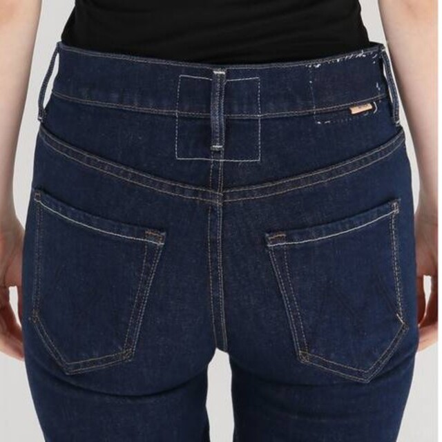 サイズ27 【MOTHER/マザー】INSIDER CROP STEP FRAY サイズ27 【MOTHER/マザー】INSIDER CROP STEP FRAY