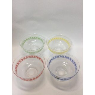 HOYA デザートカップ　皿　4客　昭和レトロ(グラス/カップ)