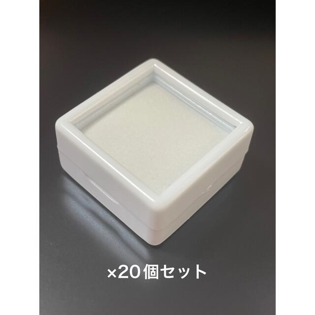 ルースケース 4×4cm インテリア/住まい/日用品の収納家具(ケース/ボックス)の商品写真