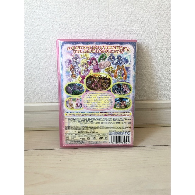 BANDAI(バンダイ)のDVD「映画プリキュアオールスターズ New Stage 2 こころのともだち」 エンタメ/ホビーのDVD/ブルーレイ(アニメ)の商品写真