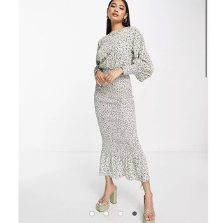 ザラ(ZARA)のAsos シャーリング　ワンピース(ひざ丈ワンピース)