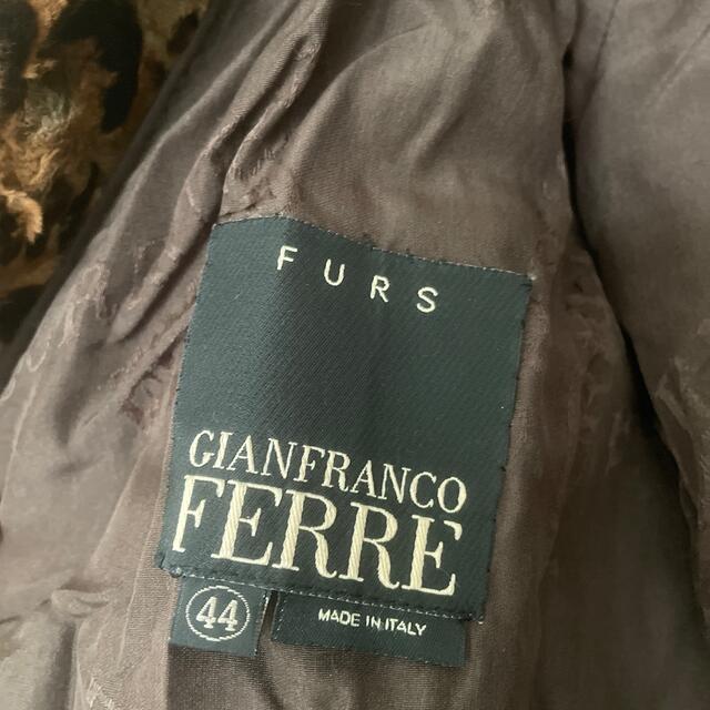 GIANFRANCO FERRE 毛皮　コート