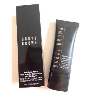 ボビイブラウン(BOBBI BROWN)のボビーブラウン★フルイド　パウダーファンデーション　N-042(ファンデーション)