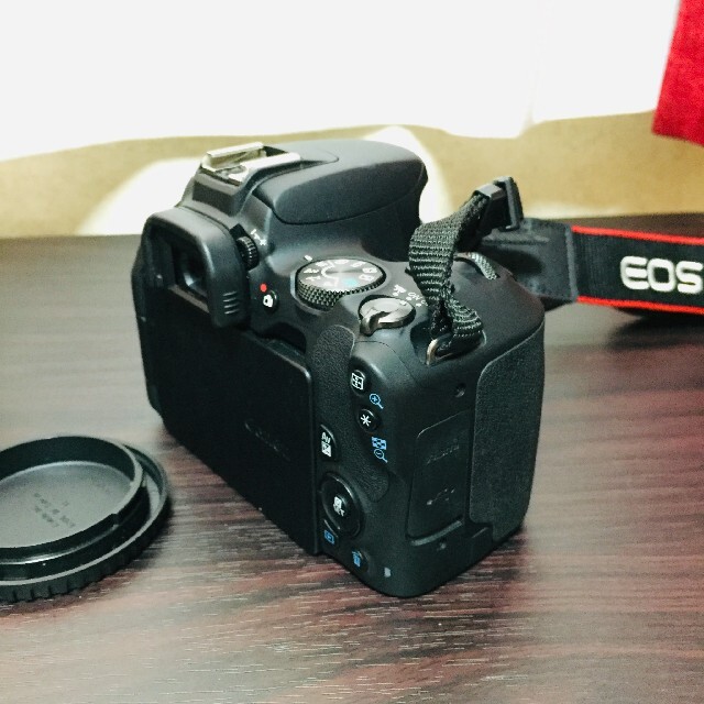 Canon EOS KISS X9 ダブルズームレンズキット