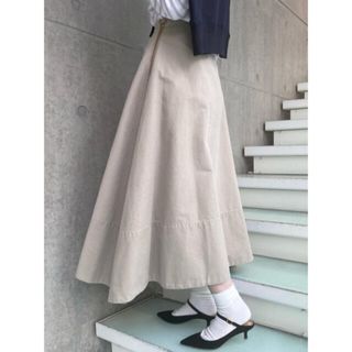 マディソンブルー(MADISONBLUE)の❤︎新品❤︎人気❤︎MADISONBLUE マディソンブルー❤︎ミモレ丈スカート(ロングスカート)