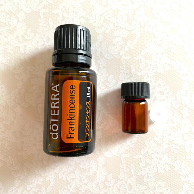 doTERRA ドテラ フランキンセンス 15ml アロマオイル　ミニボトル付