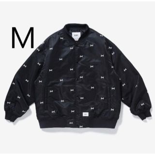 ダブルタップス(W)taps)の新品　黒　Mサイズ　22SS TEAM / JACKET / NYLON(ナイロンジャケット)