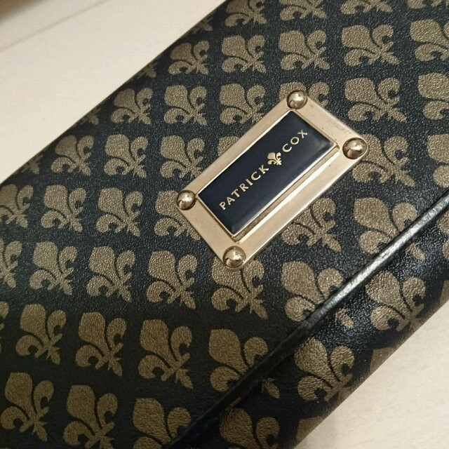 PATRICK COX(パトリックコックス)のPATRICK COX　長財布 レディースのファッション小物(財布)の商品写真