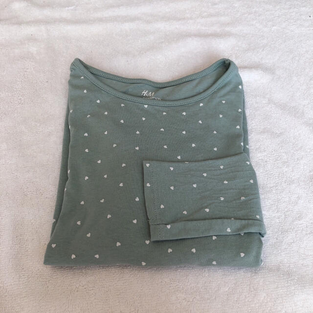 H&M(エイチアンドエム)のキッズロングTシャツ[130] キッズ/ベビー/マタニティのキッズ服女の子用(90cm~)(Tシャツ/カットソー)の商品写真