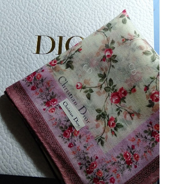 新品未使用・DIOR・クリスチャンディオール・ハンカチ7・3枚