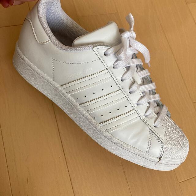 adidas(アディダス)のadidas アディダス　スニーカー　スーパースター　25cm  レディースの靴/シューズ(スニーカー)の商品写真