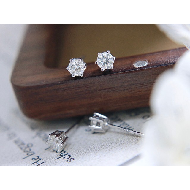 天然ダイヤモンドピアス0.38ct　k18