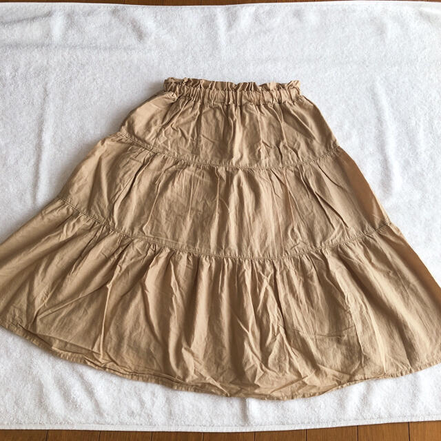 GU(ジーユー)のキッズコットンスカート[120] キッズ/ベビー/マタニティのキッズ服女の子用(90cm~)(スカート)の商品写真