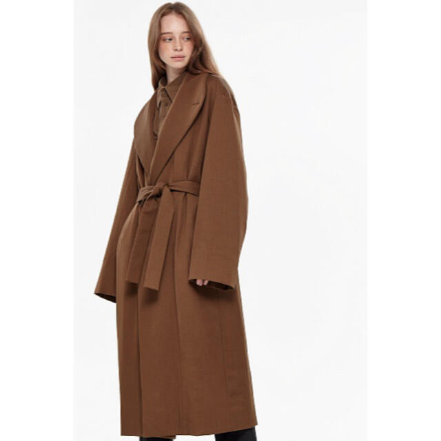 LEMAIRE(ルメール)の20AW LEMAIRE TIBETAN COAT DARKEARTH 46新品 メンズのジャケット/アウター(チェスターコート)の商品写真