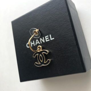 CHANEL - CHANEL ココマーク スイング ピアス ブラック BTS テヒョン