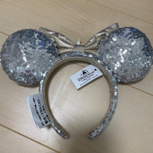 Disney(ディズニー)のディズニー　カチューシャ　シンデレラ城　海外　スパンコール レディースのヘアアクセサリー(カチューシャ)の商品写真