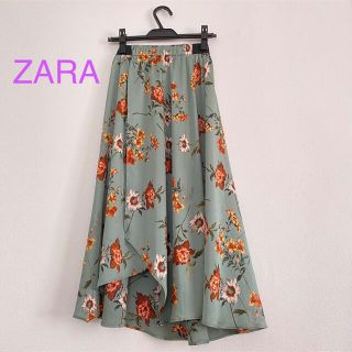 ザラ(ZARA)の【美品】ZARA BASIC 花柄アシメトリースカートザラベーシック　グリーン(ひざ丈スカート)