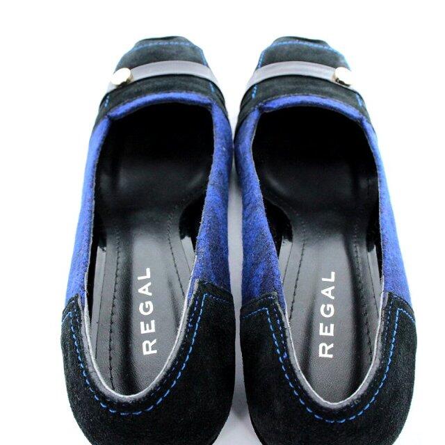 REGAL(リーガル)のリーガル REGAL パンプス 24cm 青 黒 レディースの靴/シューズ(ハイヒール/パンプス)の商品写真