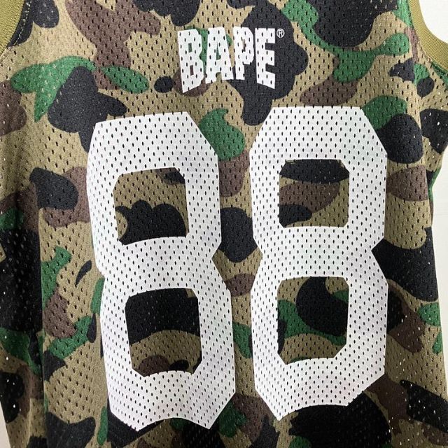 A BATHING APE(アベイシングエイプ)の美品 A BATHING APE エイプ カモ 迷彩 メッシュ タンクトップ メンズのトップス(タンクトップ)の商品写真