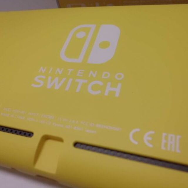 Nintendo Switch(ニンテンドースイッチ)のNintendo Switch Lite Yellow 任天堂スイッチライト エンタメ/ホビーのゲームソフト/ゲーム機本体(携帯用ゲーム機本体)の商品写真