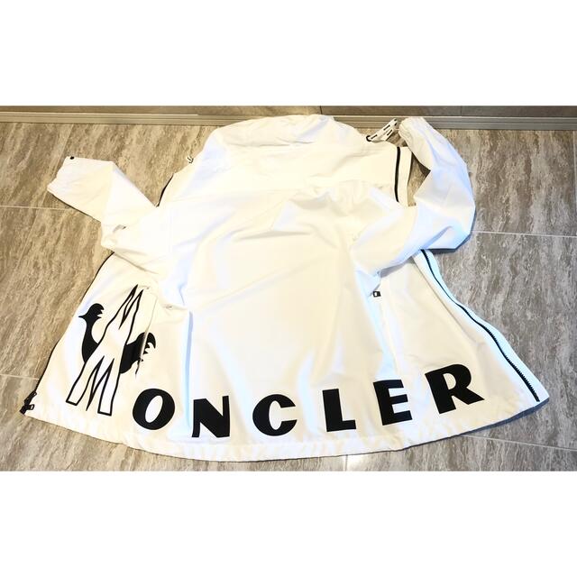 MONCLER(モンクレール)の美品　MONCLERモンクレール　メンズナイロンロゴジャケット メンズのジャケット/アウター(ナイロンジャケット)の商品写真