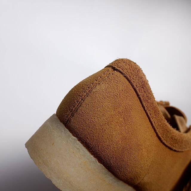 Clarks(クラークス)の新品正規品 clarks wallabee ワラビーローカット ブラウンスエード メンズの靴/シューズ(ブーツ)の商品写真