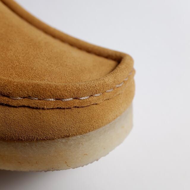 Clarks(クラークス)の新品正規品 clarks wallabee ワラビーローカット ブラウンスエード メンズの靴/シューズ(ブーツ)の商品写真