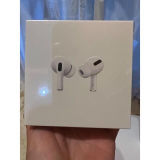 アップル(Apple)のAPPLE AirPods Pro ノイズキャンセリング付完全ワイヤレスイヤホン(ヘッドフォン/イヤフォン)