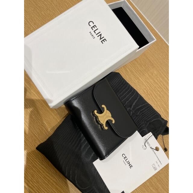 celine(セリーヌ)のCELINE スモールブラックウォレット レディースのファッション小物(財布)の商品写真