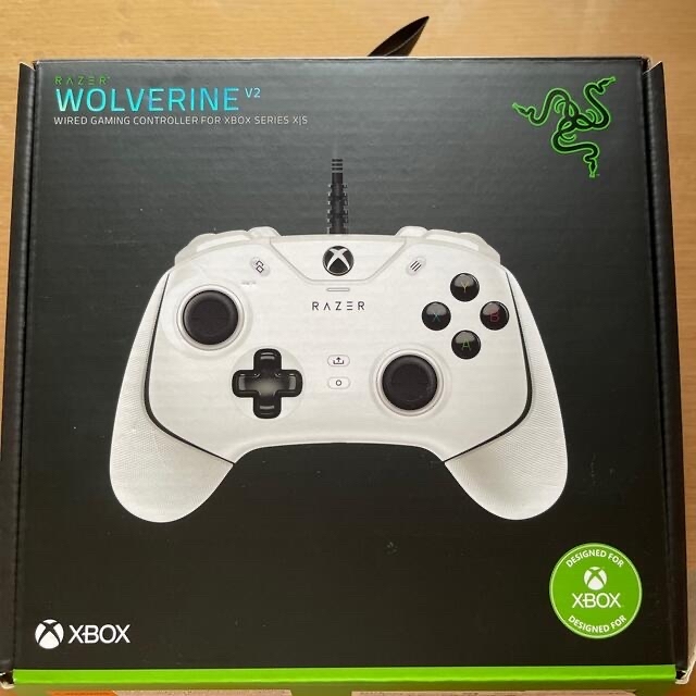 Razer Windows/Xbox 用コントローラー Wolverine V2