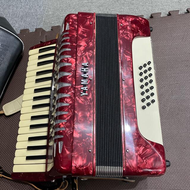 ヤマハ(ヤマハ)のYAMAHA アコーディオン　送料込み 楽器の鍵盤楽器(アコーディオン)の商品写真