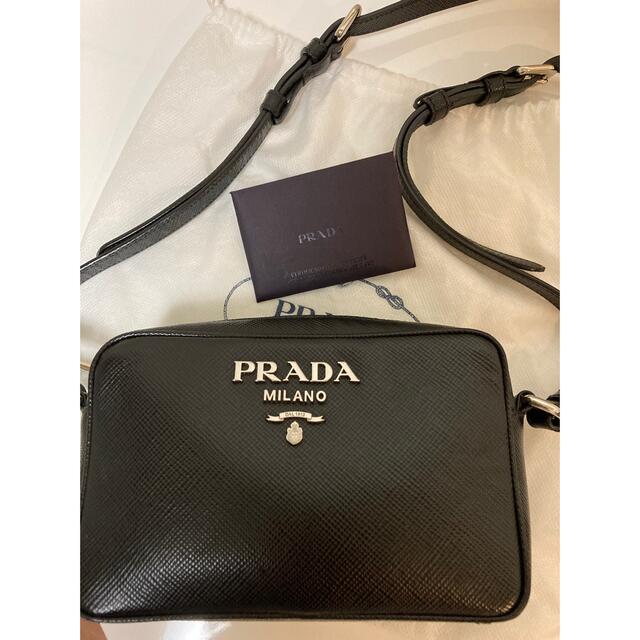 PRADA サフィアーノショルダーバッグバッグ