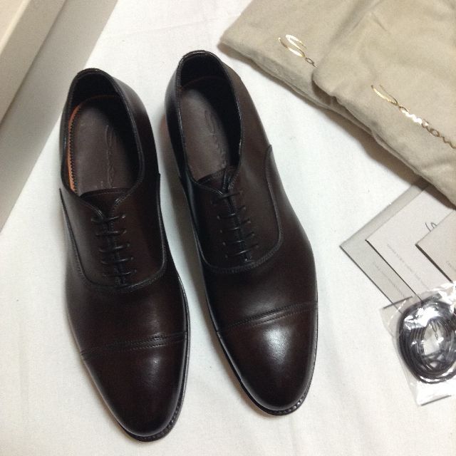 Santoni(サントーニ)の新品 UK7 santoni ストレートチップ 革靴 9628 メンズの靴/シューズ(ドレス/ビジネス)の商品写真