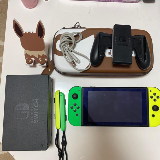 Nintendo Switch(ニンテンドースイッチ)のNintendo Switch 箱無し エンタメ/ホビーのゲームソフト/ゲーム機本体(家庭用ゲーム機本体)の商品写真