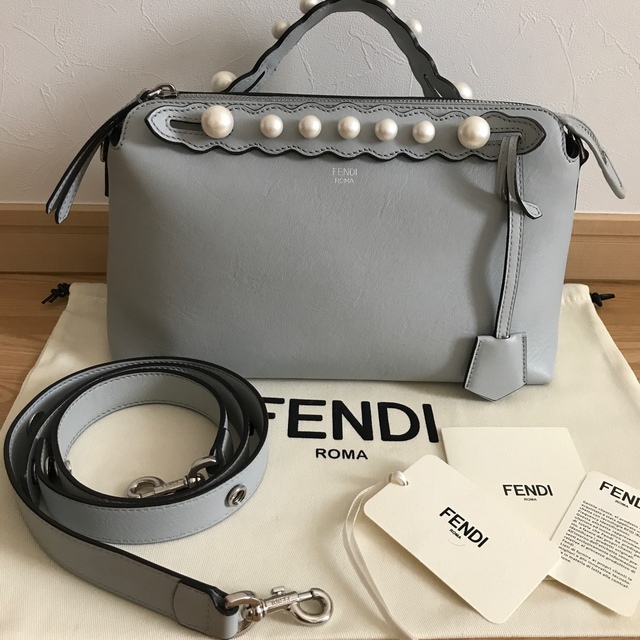 メール便無料】 FENDI フェンディ バイザウェイ 2wayショルダーバッグ