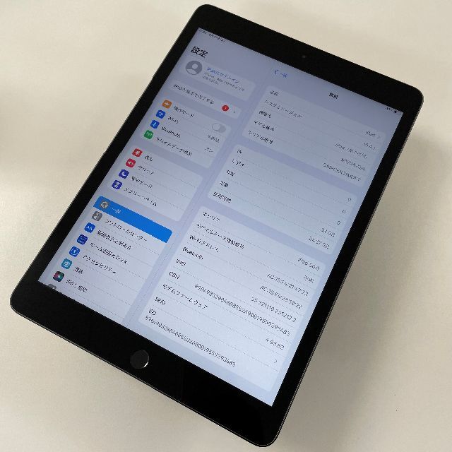 iPad7 10.2 第7世代 Wi-Fi Cellular 32GBPC/タブレット