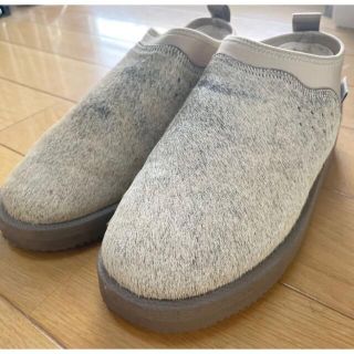 スイコック(suicoke)の⭐︎最終値下げ⭐︎【美品】SUICOKE×relume別注ハラコ風スリッポン(スリッポン/モカシン)