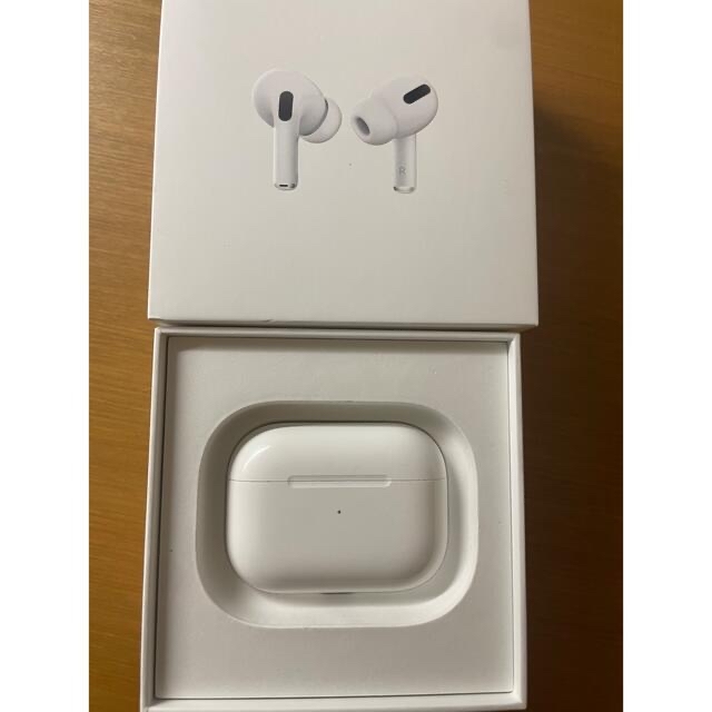 Apple(アップル)のApple AirPods Pro 中古品MWP22J/A スマホ/家電/カメラのオーディオ機器(ヘッドフォン/イヤフォン)の商品写真