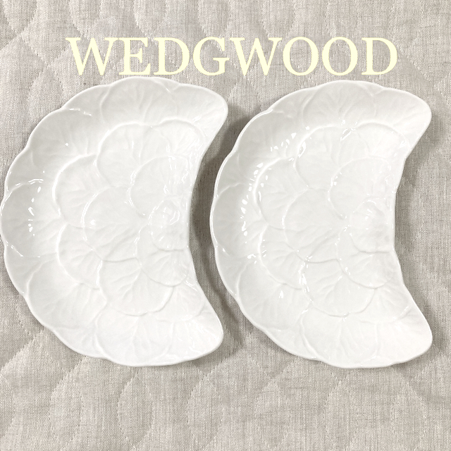 WEDGWOOD(ウェッジウッド)の【新品未使用】ウェッジウッド カントリーウェア クレセント 2枚セット インテリア/住まい/日用品のキッチン/食器(食器)の商品写真