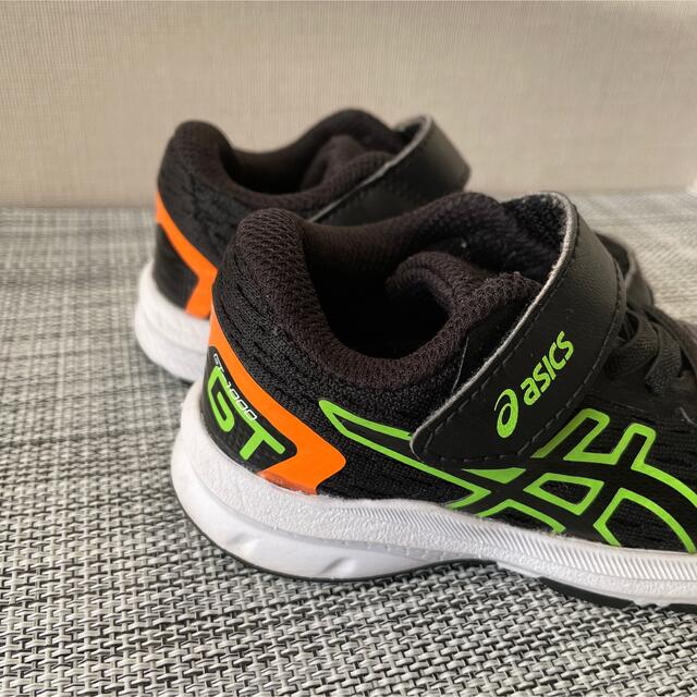 asics(アシックス)のアシックス ベビー キッズ スニーカー 13.5 キッズ/ベビー/マタニティのベビー靴/シューズ(~14cm)(スニーカー)の商品写真