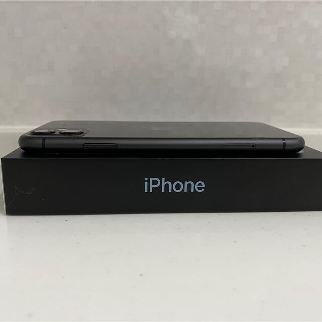 iPhone(アイフォーン)のiPhone11 　128GB ブラック　SIMフリー スマホ/家電/カメラのスマートフォン/携帯電話(スマートフォン本体)の商品写真