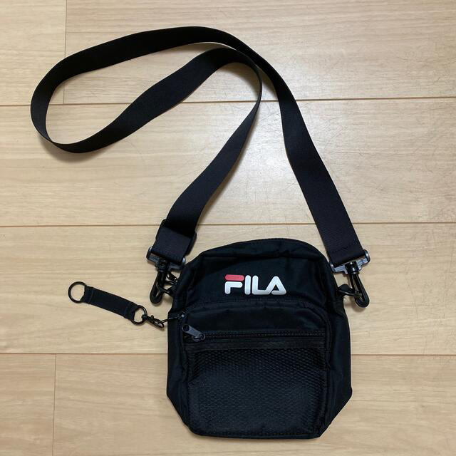 FILA(フィラ)の☆m様専用☆FILA ショルダーバッグ レディースのバッグ(ショルダーバッグ)の商品写真