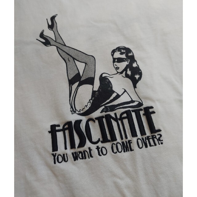 EATME(イートミー)のEATME Tシャツ レディースのトップス(Tシャツ(半袖/袖なし))の商品写真